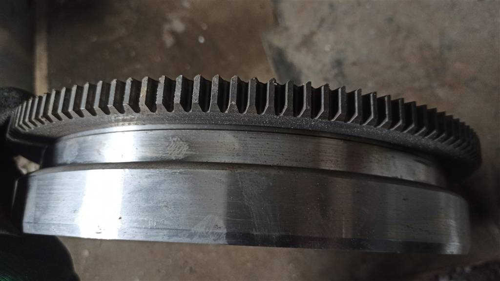 MINI Cooper F55 17- рест для Маховик