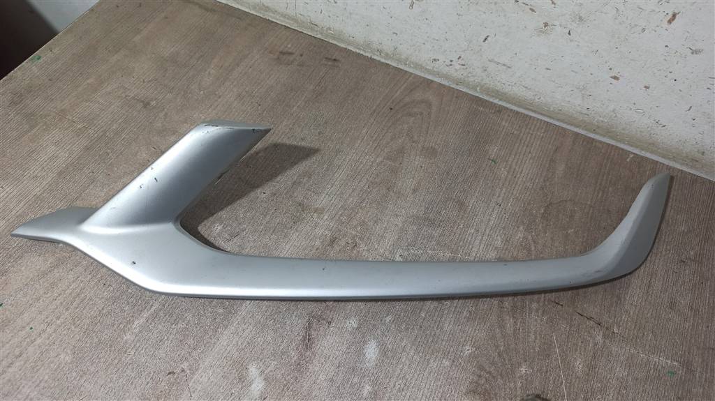 GEELY Coolray SX11 для накладка фары
