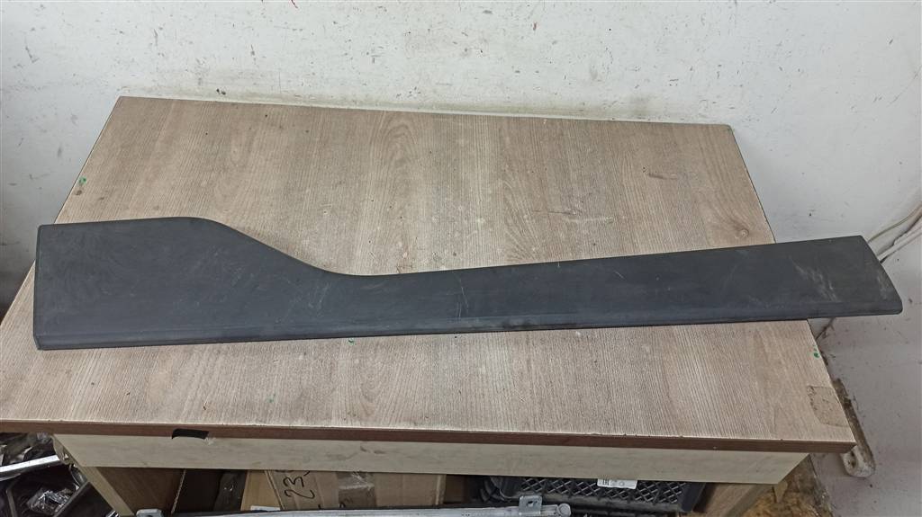 Москвич 3 для Накладка двери передней левой