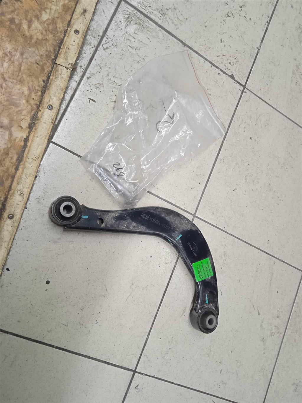 CHERY Tiggo 4 для Рычаг задний поперечный левый