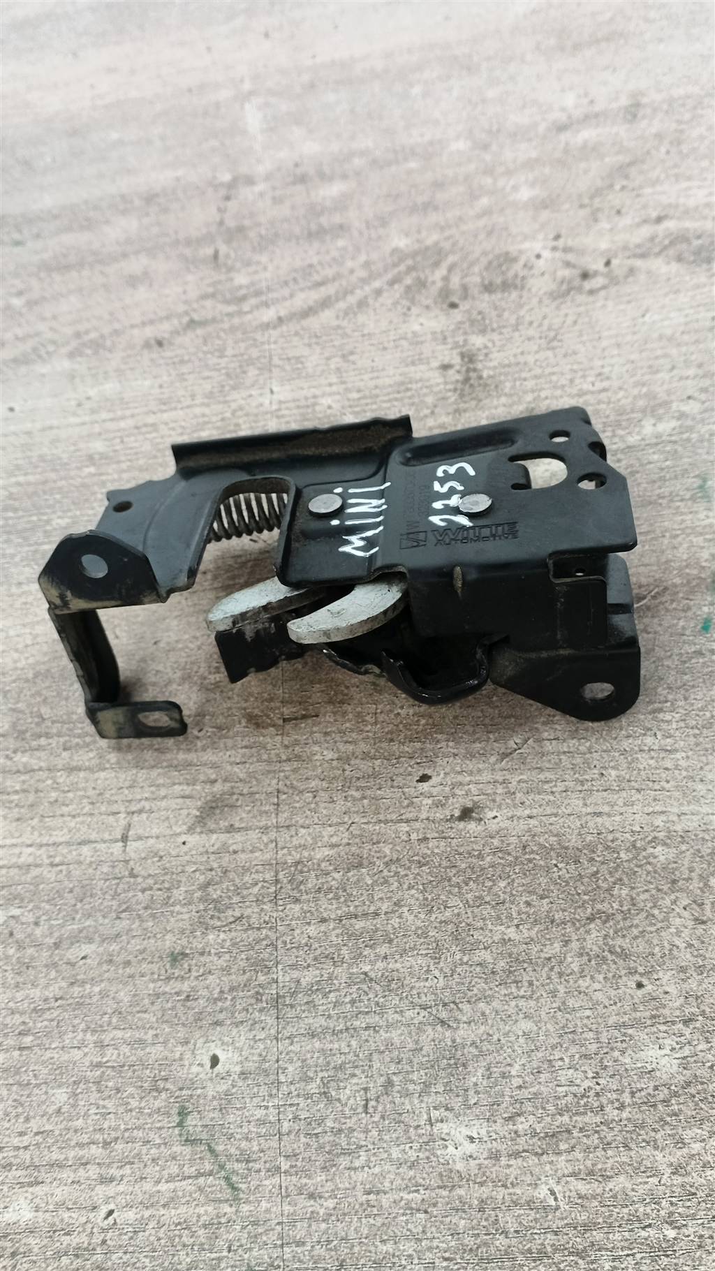 MINI Cooper F55 17- рест для Замок капота