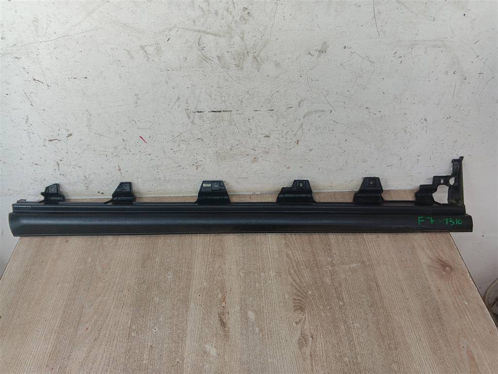 HAVAL F7 для Накладка двери передней правой