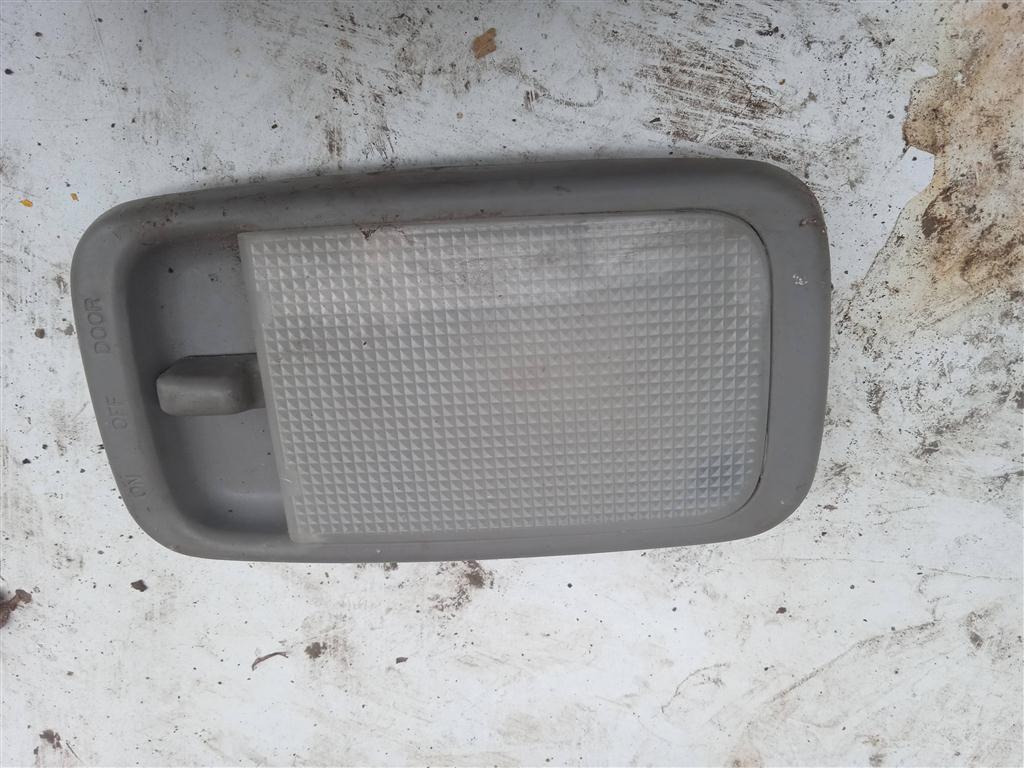 TOYOTA COROLLA  AE110 95-97г для Плафон салонный