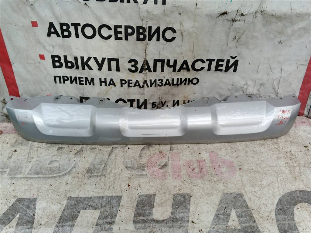 Tank 500 для Спойлер заднего бампера