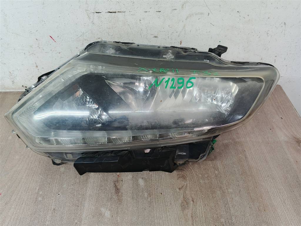 NISSAN X-TRAIL Т32 (13-) для Фара левая