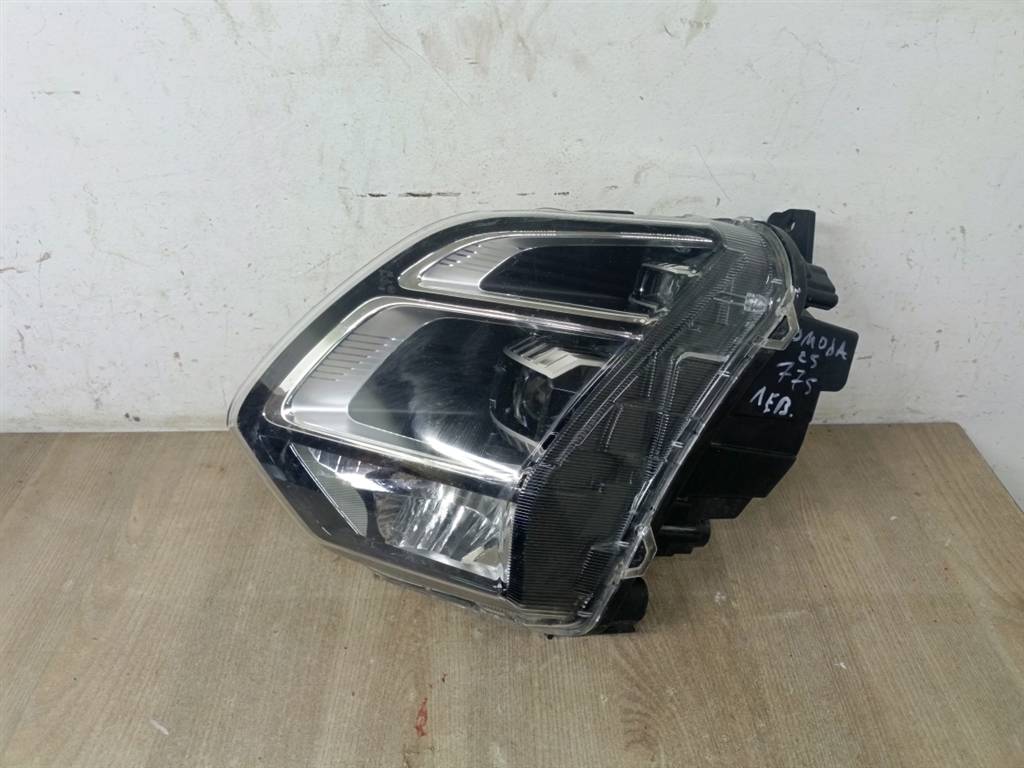 CHERY omoda c5 для Фара левая