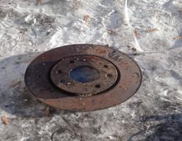 Диск тормозной для HYUNDAI ELANTRA 00-06  запчасти бу