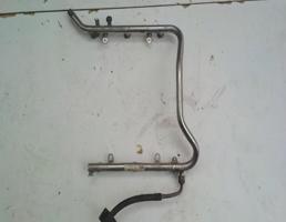 Рейка топливная (рампа) для MERCEDES E w210 95-03  запчасти бу