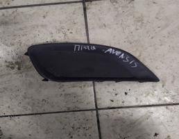 накладка птф правая для TOYOTA AVENSIS 2003-2008  запчасти бу