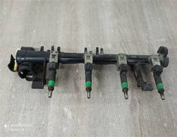 Форсунка топливная для FORD FOCUS 2 (2005-2011)  запчасти бу