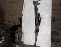 Трапеция стеклоочистителей для LEXUS RX-350 (2003-2009)  запчасти бу