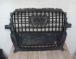 решетка радиатора для AUDI Q5 12-  запчасти бу