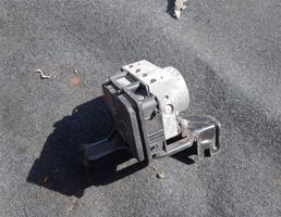 Блок ABS для NISSAN NOTE (E11) 06-13  запчасти бу