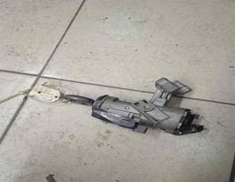 Замок зажигания для TOYOTA COROLLA 120 01-06  запчасти бу