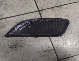 накладка птф левая для TOYOTA AVENSIS 2003-2008  запчасти бу