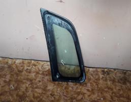 Стекло кузовное глухое правое для FORD FIESTA 2001-2008  запчасти бу