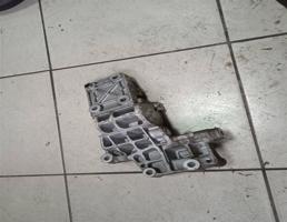 Кронштейн генератора для CITROEN C-Crosser  запчасти бу