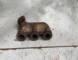 Коллектор выпускной для MERCEDES E w210 95-03  запчасти бу