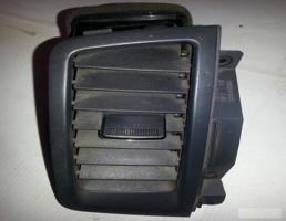 Дефлектор воздушный (в торпедо) для KIA Soul 08-14  запчасти бу