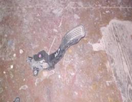 Педаль газа для TOYOTA COROLLA E150  запчасти бу