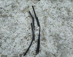 поводок стеклоочистителя для SKODA RAPID  запчасти бу