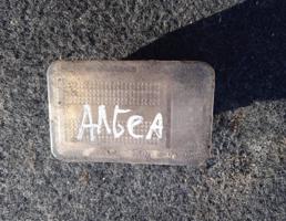 Подсветка номера для FIAT Albea 02-12  запчасти бу