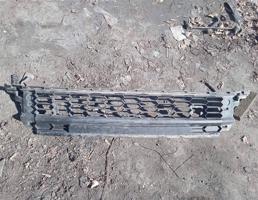 Решетка в бампер для SKODA Kodiaq c 2016 года  запчасти бу