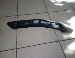 Молдинг переднего бампера левый для VOLKSWAGEN GOLF 5 03-09г  запчасти бу