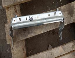 Кронштейн панели приборов для AUDI A6 ALLROAD  запчасти бу