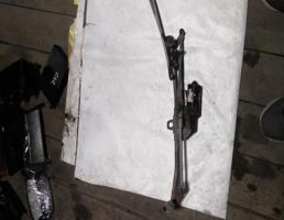 Трапеция стеклоочистителей для VOLKSWAGEN GOLF 5 03-09г  запчасти бу