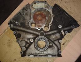 Крышка двигателя передняя для MERCEDES E w210 95-03  запчасти бу