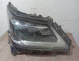 Фара правая для LEXUS LX 570 16-  запчасти бу