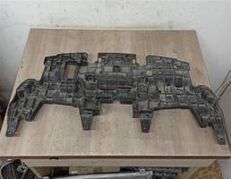 кронштейн решетки радиатора для HAVAL M6  запчасти бу