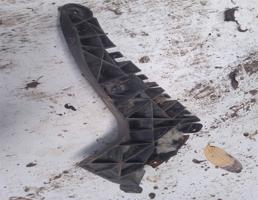 Кронштейн заднего бампера правый для AUDI A6 ALLROAD  запчасти бу