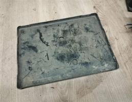 Крепление АКБ (корпус/подставка) для TOYOTA COROLLA 120 01-06  запчасти бу