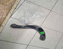 Рычаг задний поперечный левый для CHERY Tiggo 4  запчасти бу