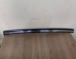 Молдинг решетки радиатора для Москвич 3  запчасти бу