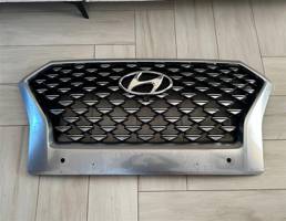 решетка радиатора для HYUNDAI Pаlisadе 2018-2022  запчасти бу