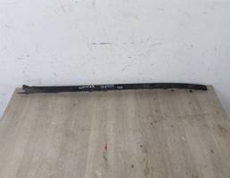 Молдинг лобового стекла для BMW X5 G05 18-  запчасти бу