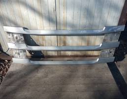 решетка радиатора для Scania  запчасти бу