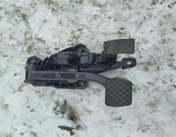 Педаль тормоза для SKODA RAPID  запчасти бу