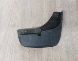 Брызговик для LADA GRANTA FL 18-  запчасти бу