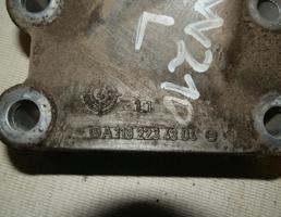 Кронштейн двигателя для MERCEDES E w210 95-03  запчасти бу