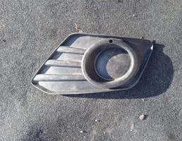 накладка птф правая для УАЗ PATRIOT  запчасти бу