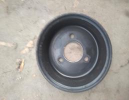 Шкив водяного насоса (помпы) для LAND ROVER DISCOVERY 3 04-09г  запчасти бу