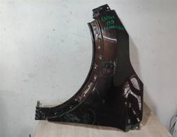 Крыло переднее левое для RENAULT KAPTUR 16-  запчасти бу