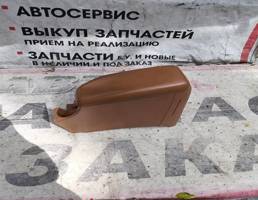 Подлокотник / тунель для ISUZU Axiom 01- 05  запчасти бу