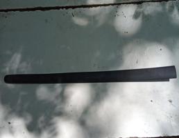 молдинг двери для VOLKSWAGEN GOLF 5 03-09г  запчасти бу