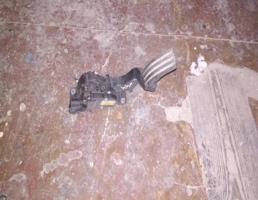 Педаль газа для FORD FIESTA 2001-2008  запчасти бу
