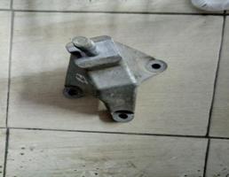 Кронштейн КПП для FORD FOCUS 1 (1998-2005)  запчасти бу